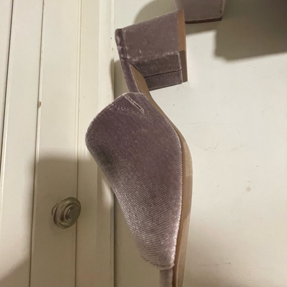 Old navy plush plum / lavender slides. - Picture 2 of 4